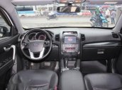 Bán xe Kia Sorento 2.4AT đời 2012, màu trắng  