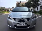 Bán Toyota Vios G năm 2013, màu bạc  