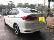 Cần bán xe Honda City 1.5AT đời 2017, màu trắng, 565 triệu