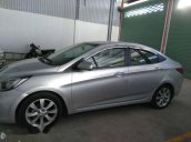 Bán Hyundai Accent đời 2011, màu bạc  