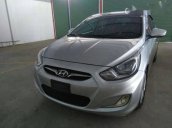 Bán Hyundai Accent đời 2011, màu bạc  