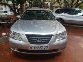 Chính chủ bán xe Hyundai Sonata đời 2009, màu bạc, nhập khẩu