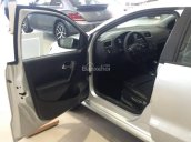 Bán xe Volkswagen Polo Hatchback 5 chỗ, xe Đức nhập nguyên chiếc chính hãng. LH 0933 365 188