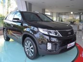 Bán Kia Sorento 2018, khuyến mãi tưng bừng mùa World Cup, hỗ trợ trả góp ngân hàng 85% giá trị xe