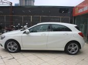 Bán Mercedes năm 2013, màu trắng, xe nhập, giá chỉ 860 triệu