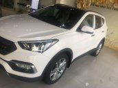 Bán Hyundai Santa Fe năm sản xuất 2018, màu trắng 