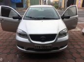 Bán xe Toyota Vios đời 2005, màu bạc 