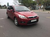 Gia đình bán Ford Focus đời 2012, màu đỏ