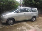 Bán Toyota Innova G năm 2007, màu bạc xe gia đình, 370tr