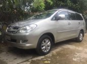 Bán Toyota Innova G năm 2007, màu bạc xe gia đình, 370tr