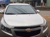 Cần bán Chevrolet Cruze đời 2011, màu bạc  