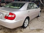 Chính chủ bán xe Toyota Camry đời 2002, màu hồng phấn