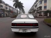 Bán Mazda 323 đời 1996, màu trắng giá cạnh tranh