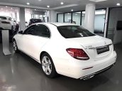 Bán Mercedes E250 đời 2017, màu trắng như mới