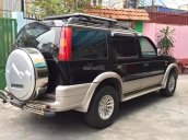 Cần bán xe Ford Everest 2006, màu đen xe gia đình