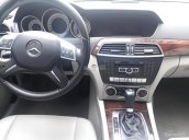 Bán Mercedes C250 năm 2012, màu trắng, giá 780tr