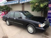 Cần bán Toyota Crown đời 1994, màu đen, xe nhập, giá tốt