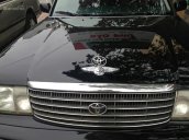 Cần bán Toyota Crown đời 1994, màu đen, xe nhập, giá tốt