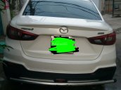 Bán Mazda 2 AT 1.5L mua 08/2016, màu trắng, 480tr