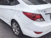 Cần bán lại xe Hyundai Accent 1.4 AT đời 2014, màu trắng, xe nhập 