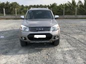 Cần bán xe Ford Everest Limited 4x2 năm 2015, màu xám (ghi), 728 triệu