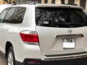 Bán Toyota Highlander 2.7 AT đời 2011, màu trắng chính chủ