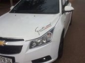 Bán xe Chevrolet Cruze 2010, màu trắng 