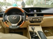 Cần bán lại xe Lexus ES đời 2015, màu đỏ, nhập khẩu nguyên chiếc