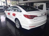 Bán Hyundai Sonata 2.0 AT đời 2018, màu trắng