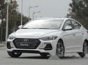 Bán ô tô Hyundai Elantra 2018, màu trắng, 749 triệu