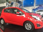 Bán ô tô Chevrolet Spark LT sản xuất 2017, màu đỏ