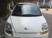 Cần bán lại xe Chevrolet Spark LT đời 2012, màu trắng còn mới, giá tốt