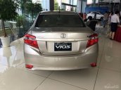 Cần bán xe Toyota Vios E số sàn 2018, màu vàng cát