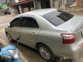 Bán xe Toyota Vios E đời 2011, màu bạc số sàn