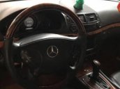 Bán Mercedes E280 đời 2006, màu đen