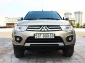 Chính chủ bán Mitsubishi Pajero Sport 3.0 AT đời 2016, màu vàng