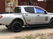 Bán xe Mitsubishi Triton 2.5 MT đời 2009, màu bạc chính chủ