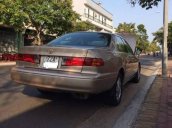 Bán xe Toyota Camry đời 1998, màu vàng cát