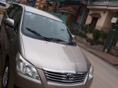 Chính chủ bán Toyota Innova E SX năm 2013 màu nâu vàng cực đẹp, cực chất