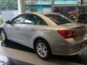 Chervolet Cruze giảm ngay 80 triệu tháng 2, 01 xe màu bạc giao xe trước tết, LH Chevrolet chính hãng 0917118907