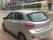 Cần bán Hyundai Grand i10 đời 2015, màu bạc chính chủ