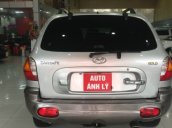 Cần bán gấp Hyundai Santa Fe 2.0AT đời 2003, màu bạc 