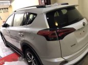 Bán Toyota RAV4 đời 2017, màu trắng, nhập khẩu nguyên chiếc