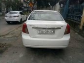 Xe Daewoo Lacetti đời 2005, màu trắng xe gia đình