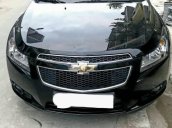 Cần bán xe Chevrolet Cruze đời 2013, màu đen, xe gia đình