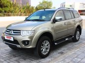 Bán xe Mitsubishi Pajero Sport 3.0 AT đời 2016, màu vàng odo lướt 10000km