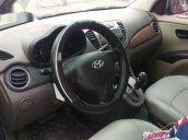 Bán Hyundai i10 đời 2011, màu bạc, nhập khẩu, giá tốt