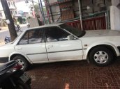 Cần bán Nissan Bluebird đời 1992, màu trắng, giá tốt