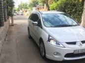 Bán Mitsubishi Grandis đời 2011, màu trắng