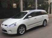 Bán Mitsubishi Grandis đời 2011, màu trắng